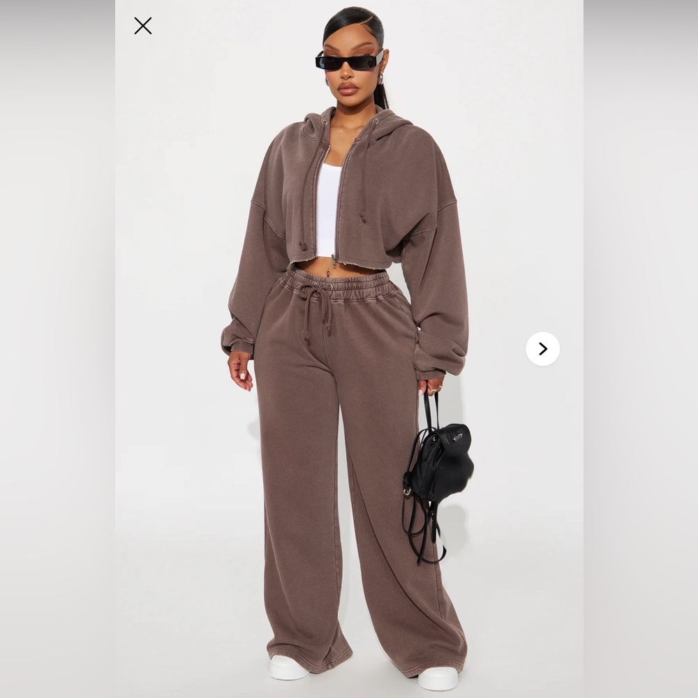 On The Go Fleece Pant Set - Chocolate - XL NEW